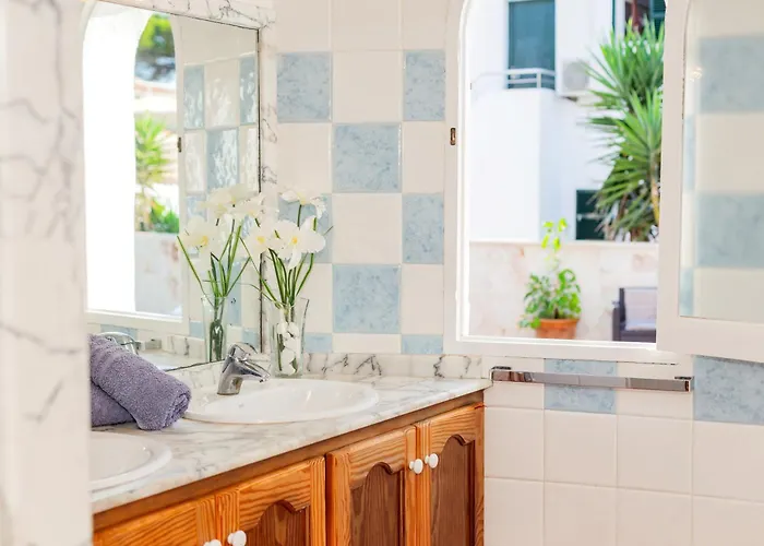 בית נופש Es Llossar *