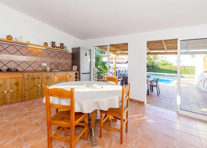 Es Llossar בית נופש *